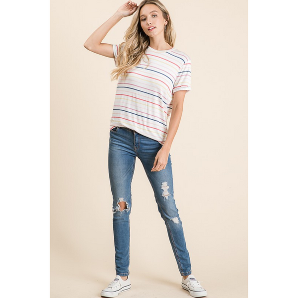 Cream with multicolored stripes tee with rolled sleeves and crew neck.